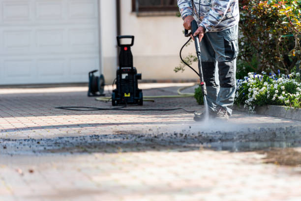 Why Choose Our Certified Pressure Washing Experts for Your Project Needs in Western Springs, IL?